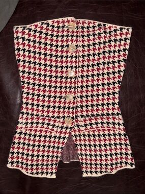 Button-Front Houndstooth Knit Tube Top - Red, Black & Cream 23.T